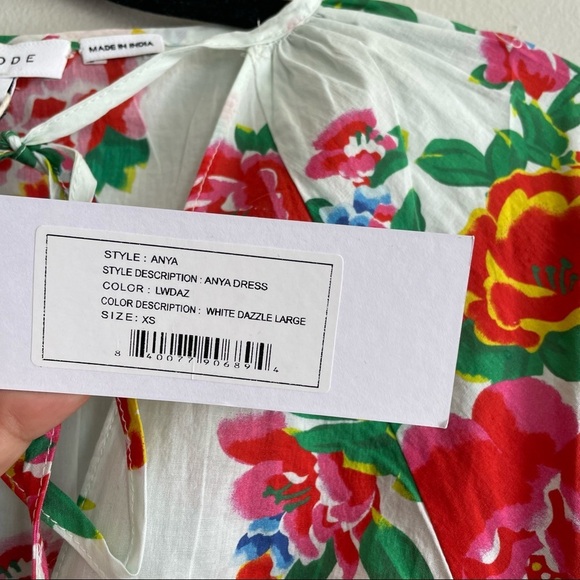 RHODE - Picture 5 of 10